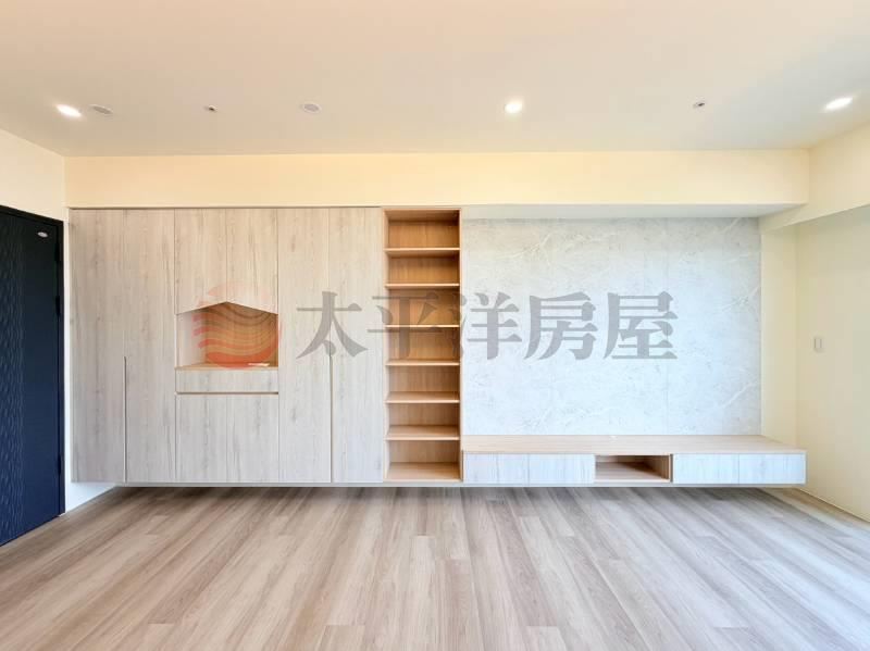 精裝高樓層三房平車 照片3
