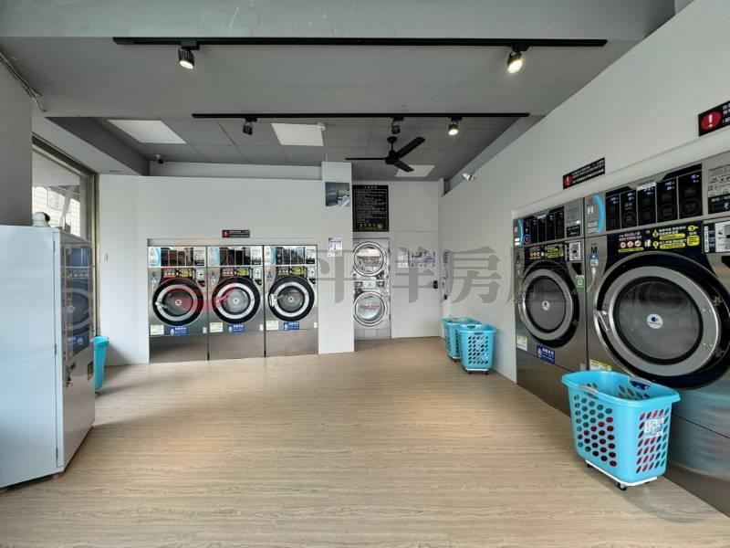 中央路黃金角店面 照片4