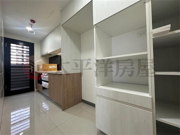 【佳瓚大賀中高樓大三房永久棟距】 照片3