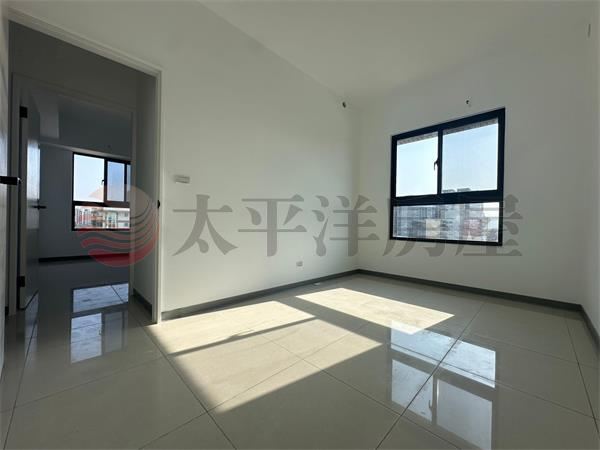 【佳瓚大賀中高樓大三房永久棟距】 照片5