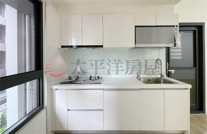 全新完工低於實登價2房平車 照片5