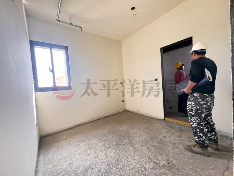 沙鹿兆登櫻三房平車 照片4