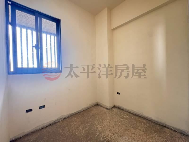 沙鹿兆登櫻三房平車 照片5
