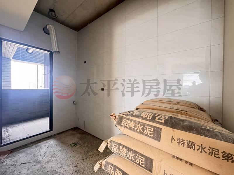 沙鹿兆登櫻三房平車 照片6